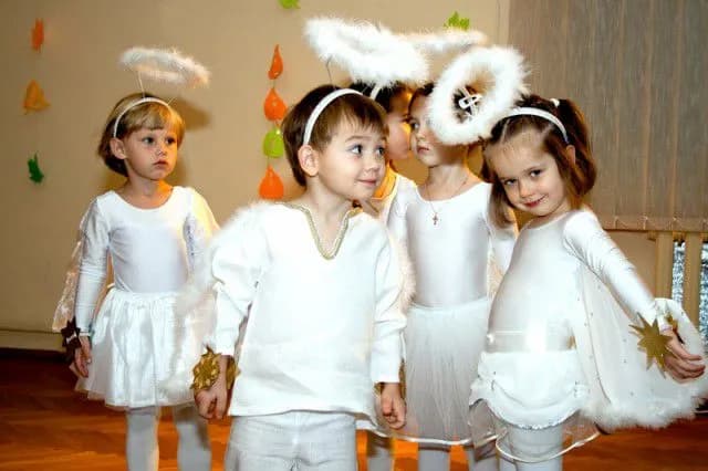 Jak zrobić strój aniołka dla chłopca - proste i efektowne pomysły