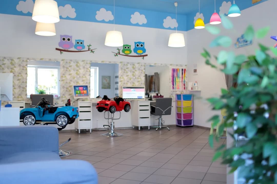 Salon fryzjerski dla dzieci zabawka - rozwijaj kreatywność i zabawę